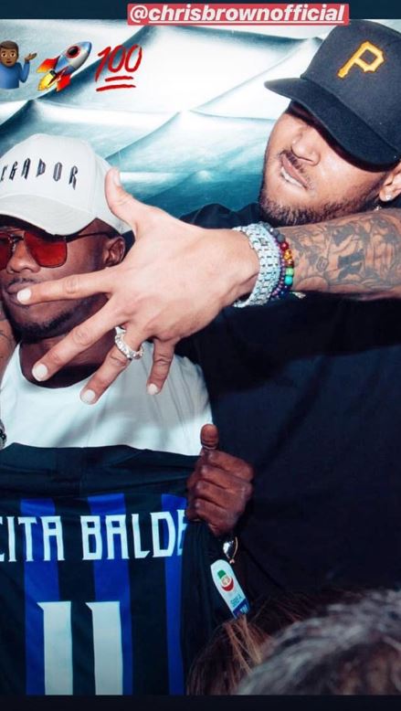 Arrêt sur image: Keita Baldé s’affiche avec Chris Brown