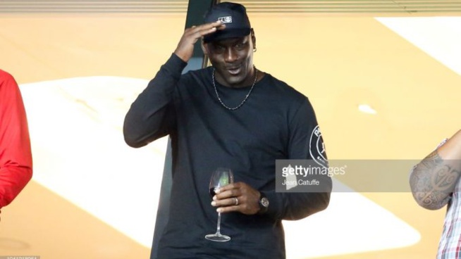 PSG : Micheal Jordan présent au Parc des Princes pour suivre un match…