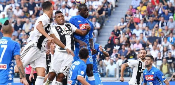 Juventus: Une tribune suspendue après des cris racistes contre Koulibaly Juventus: Une tribune suspendue après des cris racistes contre Koulibaly