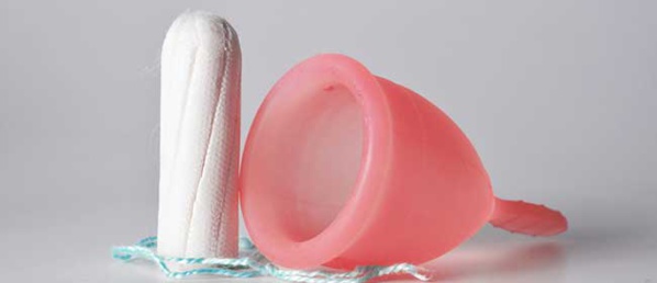 Flux instinctif libre : mais comment font les femmes qui choisissent de vivre leurs règles sans protection hygiénique ? Flux instinctif libre : mais comment font les femmes qui choisissent de vivre leurs règles sans protection hygiénique ?