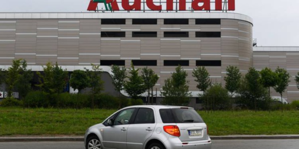 Auchan va mal, les Mulliez reprennent la chaîne en main