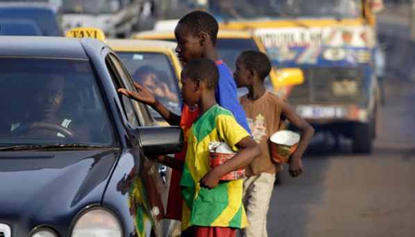 Le « business » florissant de la mendicité : des gains mensuels au-dessus du SMIC (Dossier) Le « business » florissant de la mendicité : des gains mensuels au-dessus du SMIC (Dossier)