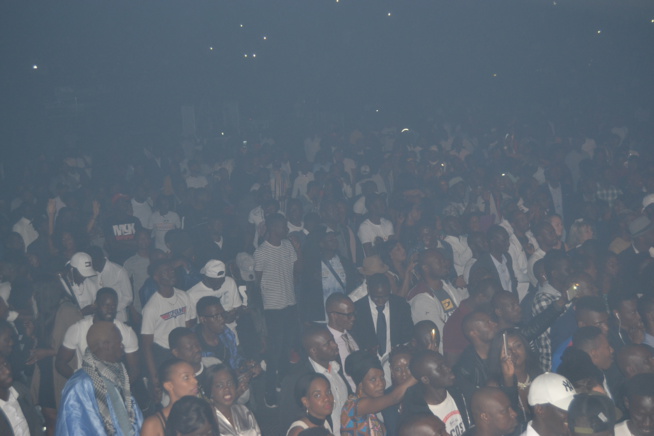 Les images du concert de Bercy avec Pape Diouf à Accor Hotel Aréna Paris Bercy le 13 octobre 2018. A vous de juger si il a réussit le pari de la mobilisation?