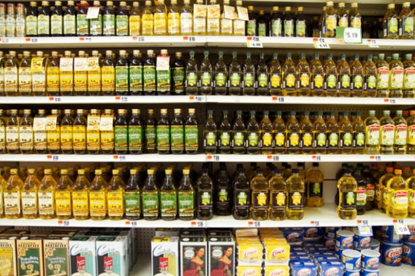 Commercialisation de l’huile raffinée d’arachide: L’Etat suspend désormais l’importation de l’huile Commercialisation de l’huile raffinée d’arachide: L’Etat suspend désormais l’importation de l’huile