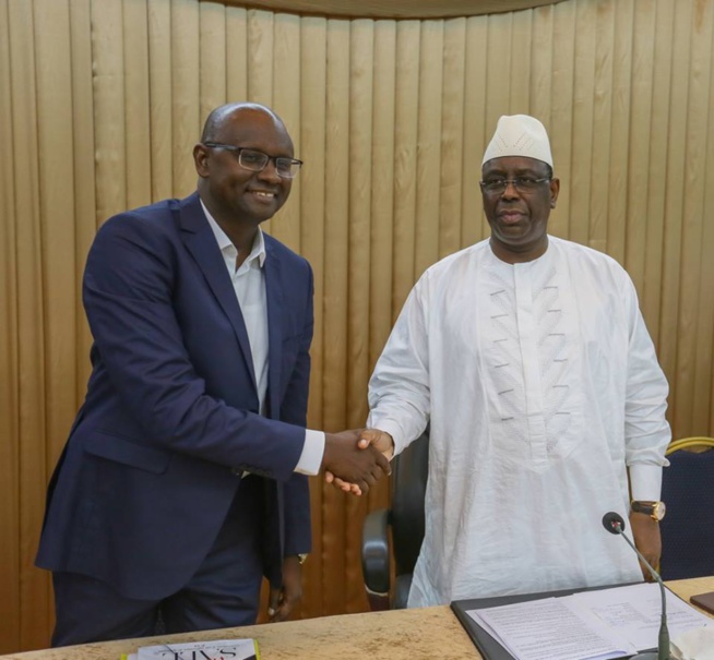 Photos : les coulisses de la visite de Moussa Sy à Macky Sall au Palais Photos : les coulisses de la visite de Moussa Sy à Macky Sall au Palais
