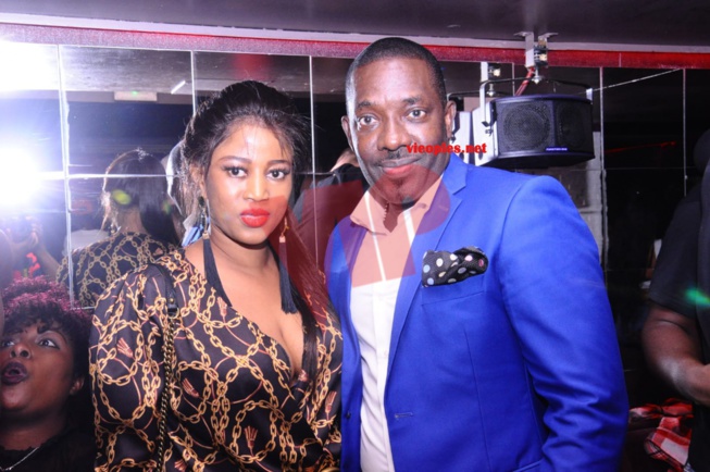 RAKHASS BERCY: Pape Diouf remercie ses fans au Vendome avec les artistes Mbathio, Salam, Secka etc... RAKHASS BERCY: Pape Diouf remercie ses fans au Vendome avec les artistes Mbathio, Salam, Secka etc...