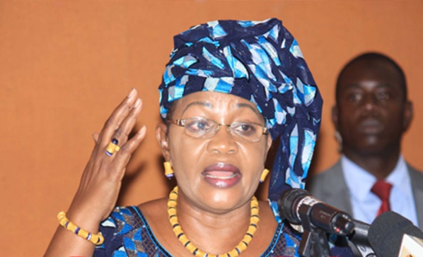 Aïda Mbodji : « Oumar Sarr a été l’un des instigateurs de mon éloignement du PDS » Aïda Mbodji : « Oumar Sarr a été l’un des instigateurs de mon éloignement du PDS »