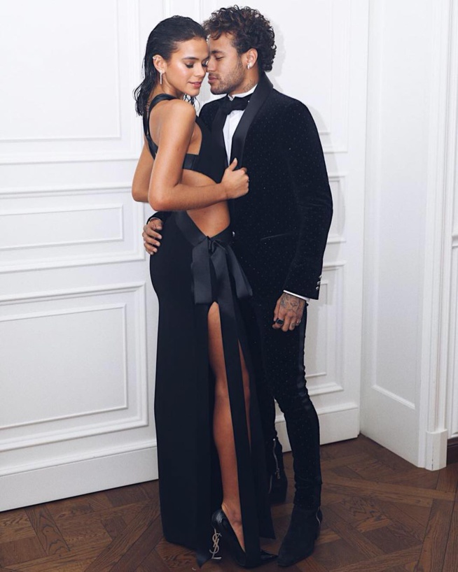PSG: BRUNA MARQUEZINE ANNONCE LA FIN DE SA RELATION AVEC NEYMAR