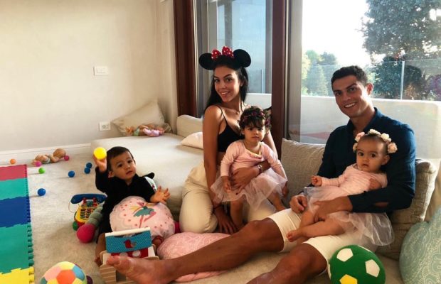 Crise du Real Madrid: LA RÉPONSE CINGLANTE DE CRISTIANO RONALDO À ISCO Crise du Real Madrid: LA RÉPONSE CINGLANTE DE CRISTIANO RONALDO À ISCO