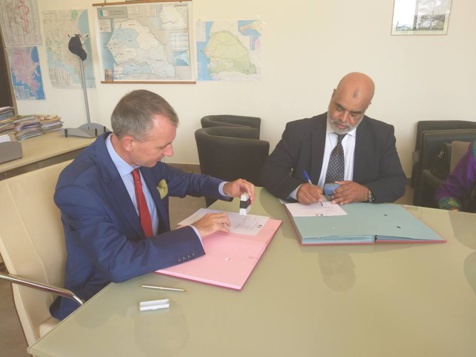 Facilitation prise de rendez-vous et traitement des demandes de visas : Le Consulat général de France signe un partenariat avec SANOFI Facilitation prise de rendez-vous et traitement des demandes de visas : Le Consulat général de France signe un partenariat avec SANOFI