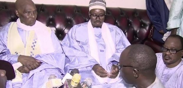 Le poignant témoignage de Serigne Bass Abdou Khadr sur Abdoulaye Wade Le poignant témoignage de Serigne Bass Abdou Khadr sur Abdoulaye Wade