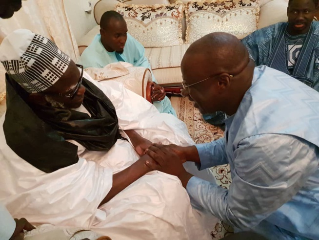 Le Khalife Général des Mourides Serigne Mountakha Mbacke a reçu le Président du MEDS et du Groupe Promo Consulting Mbagnick DIOP Le Khalife Général des Mourides Serigne Mountakha Mbacke a reçu le Président du MEDS et du Groupe Promo Consulting Mbagnick DIOP