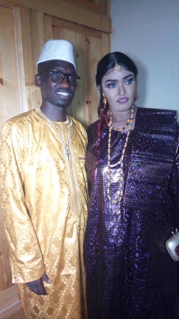 Les images du baptéme du fils de l'artiste Demba Guissé et son épouse. Les images du baptéme du fils de l'artiste Demba Guissé et son épouse.