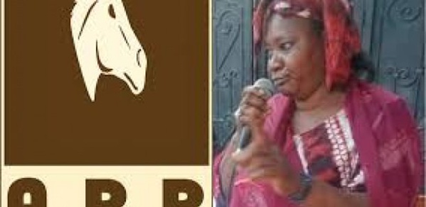 Vol de cartes d’électeur à Mbour : la responsable de l’Apr, Aby Ndiaye condamnée Vol de cartes d’électeur à Mbour : la responsable de l’Apr, Aby Ndiaye condamnée
