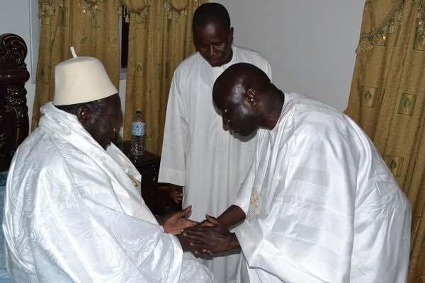 Démenti: Serigne Moussa Mbacké Nawel n'a pas lâché Idrissa Seck Démenti: Serigne Moussa Mbacké Nawel n'a pas lâché Idrissa Seck
