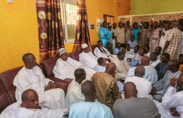 Macky Sall lance la traque des insulteurs sur les réseaux sociaux… Macky Sall lance la traque des insulteurs sur les réseaux sociaux…