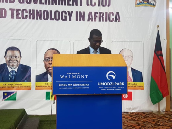 Mary Teuw Niane au Malawi pour la Promotion de l’Education, de la Science et de la Technologie (C10) Mary Teuw Niane au Malawi pour la Promotion de l’Education, de la Science et de la Technologie (C10)