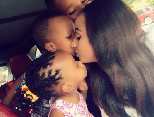 GYAN ASAMOAH DÉCOUVRE QU’IL N’EST PAS LE PÈRE DES 3 ENFANTS DE SA FEMME, son frère recherché par la police GYAN ASAMOAH DÉCOUVRE QU’IL N’EST PAS LE PÈRE DES 3 ENFANTS DE SA FEMME, son frère recherché par la police