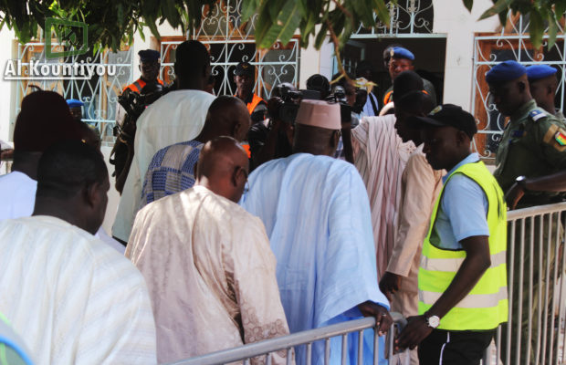 Rappel à Dieu de Mame Bouh Kounta: Serigne Mbaye Mansour « Ndiassane et Tivaouane sont indivisibles » Rappel à Dieu de Mame Bouh Kounta: Serigne Mbaye Mansour « Ndiassane et Tivaouane sont indivisibles »