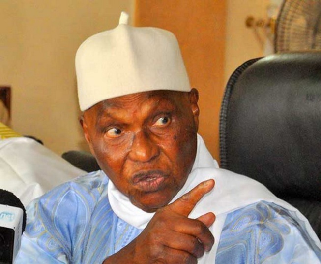 Abdoulaye Wade: « si Macky Sall insiste à vouloir éliminer notre candidat Karim Wade, nous lui opposerons une farouche résistance » Abdoulaye Wade: « si Macky Sall insiste à vouloir éliminer notre candidat Karim Wade, nous lui opposerons une farouche résistance »