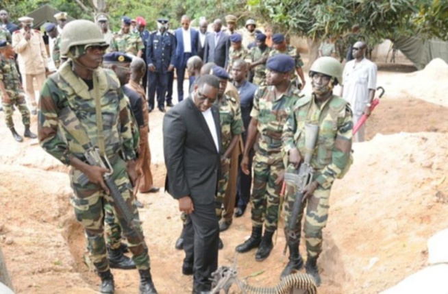 Exclusif / Macky Sall rallonge l’âge du départ à la retraite des militaires, des généraux aux hommes du rang Exclusif / Macky Sall rallonge l’âge du départ à la retraite des militaires, des généraux aux hommes du rang