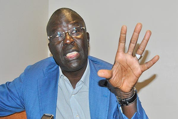 Babacar Gaye cogne Macky Sall: « Quelqu’un qui peinait à payer un loyer de 60 000 francs Cfa, doit raser les murs, après s’être enrichi... » Babacar Gaye cogne Macky Sall: « Quelqu’un qui peinait à payer un loyer de 60 000 francs Cfa, doit raser les murs, après s’être enrichi... »