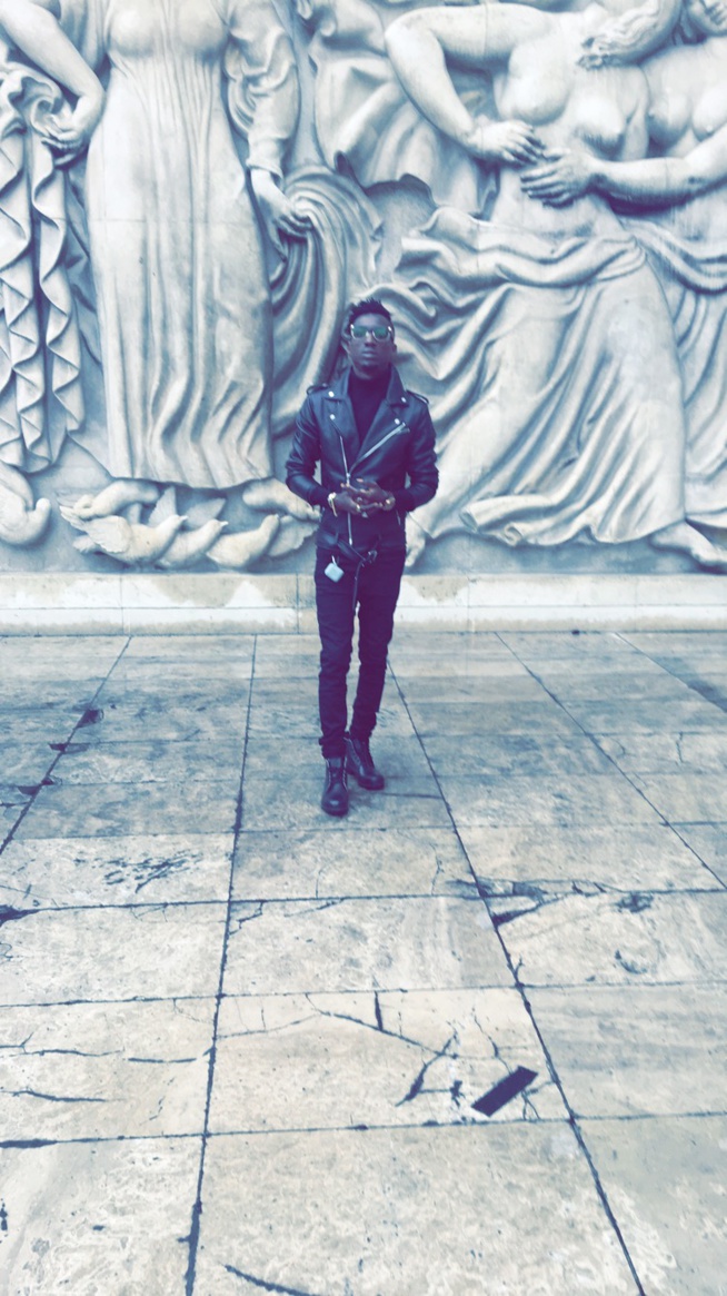 EXCLUSIF: L'artiste El Hadj Keita en pleine tournage de sa nouvelle vidéo à Paris. En images.