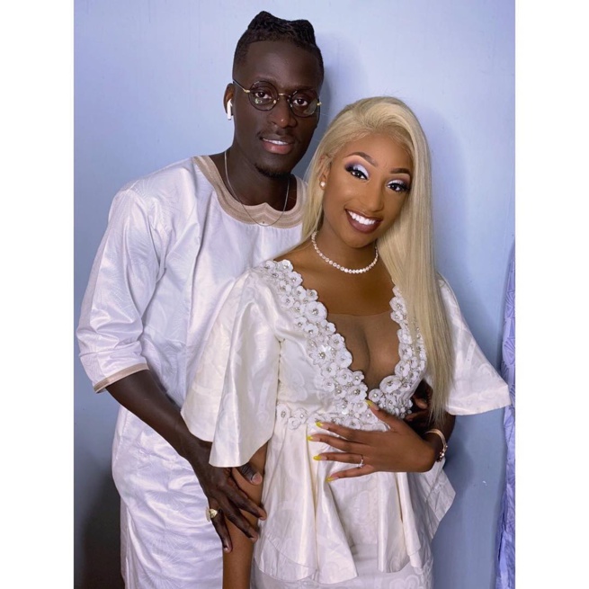 Quand la femme de Kara Mbodj s’affichait dans « Yeewu leen » Quand la femme de Kara Mbodj s’affichait dans « Yeewu leen »