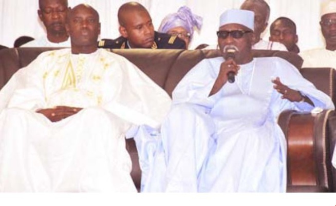 Serigne Pape Malick Sy corrige les semeurs de discorde entre mourides et tidianeserigne Mbaye Sy Mansour à la classe politique : "la stabilité du pays est entre vos mains" Serigne Pape Malick Sy corrige les semeurs de discorde entre mourides et tidianeserigne Mbaye Sy Mansour à la classe politique : "la stabilité du pays est entre vos mains"