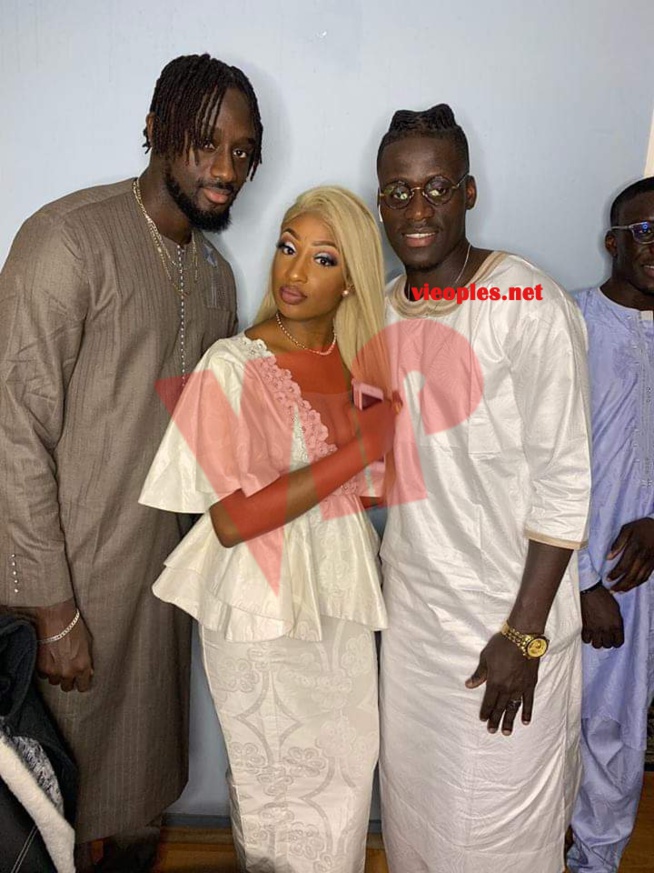 L'international Sénégalais de Nantes, Kara Mbodj tout heureux avec sa douce moitié Fatou Mbaye. L'international Sénégalais de Nantes, Kara Mbodj tout heureux avec sa douce moitié Fatou Mbaye.