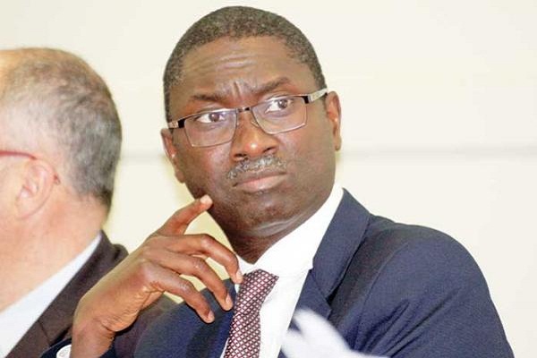 Ismaïla Madior Fall, Ministre de la justice: « Si Karim revient, il paye les 138 milliards… Mais s’il ne paye pas, il retourne en prison» Ismaïla Madior Fall, Ministre de la justice: « Si Karim revient, il paye les 138 milliards… Mais s’il ne paye pas, il retourne en prison»