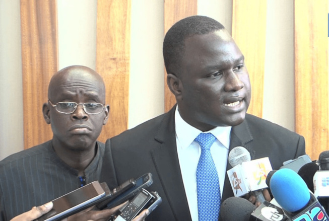 Dethié Fall à Aly Ngouille Ndiaye: « préparez vos lacrymogènes, nous allons y faire face » Dethié Fall à Aly Ngouille Ndiaye: « préparez vos lacrymogènes, nous allons y faire face »