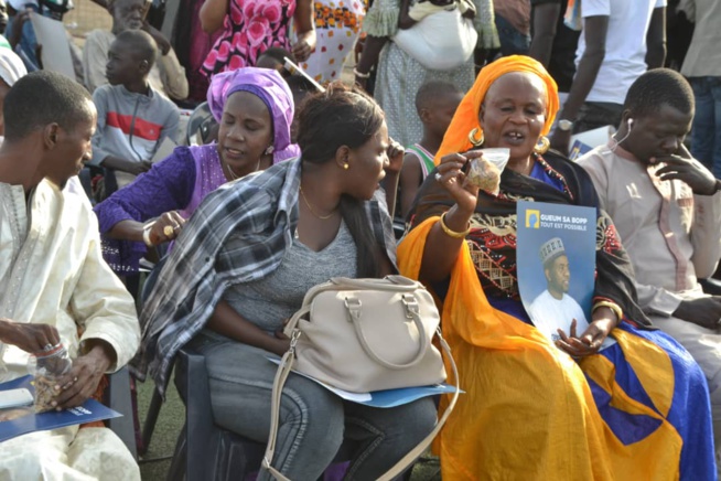 En direct du stade Amadou Barry Investiture du candidat de "GUEUM SA BOOP" Bougane Gueye au présidentielle de 2019.