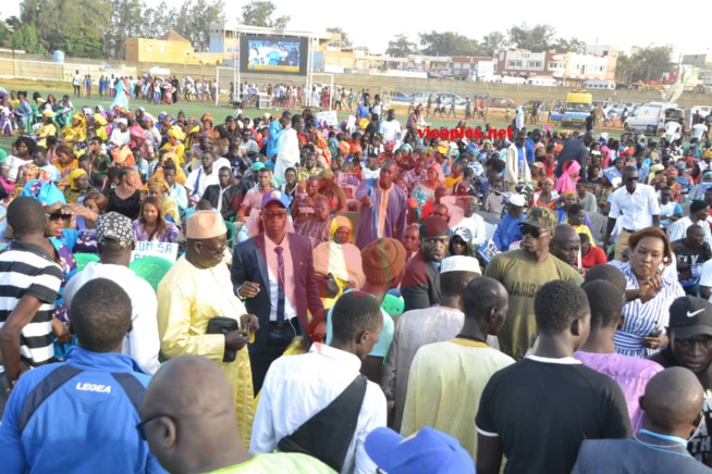 PARI DE LA MOBILISATION RÉUSSI:Les images de l'investiture du candidat de "GUEUM SA BOOP" Bougane Guéye au stade Amadou Barry.
