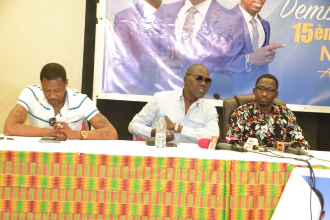 Demba Guisse face à la presse pour présenter son 15eme Etage qui vient de sortir. Demba Guisse face à la presse pour présenter son 15eme Etage qui vient de sortir.