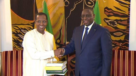 Décès de Sidy Lamine Niasse: Macky Sall regrette la disparition d'un "témoin actif des mutations et des luttes démocratiques" Décès de Sidy Lamine Niasse: Macky Sall regrette la disparition d'un "témoin actif des mutations et des luttes démocratiques"