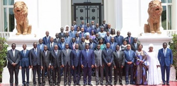 Décès de Sidy Lamine Niass : Les condoléances du gouvernement Décès de Sidy Lamine Niass : Les condoléances du gouvernement