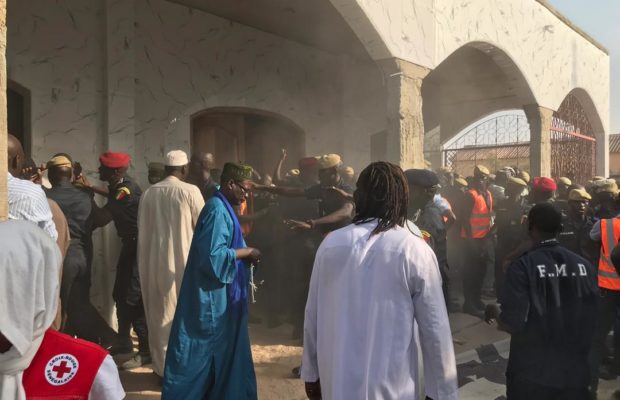 Sidy Lamine Niass repose désormais aux côtés de son frère, El Hadji Ibrahima Sidy Lamine Niass repose désormais aux côtés de son frère, El Hadji Ibrahima