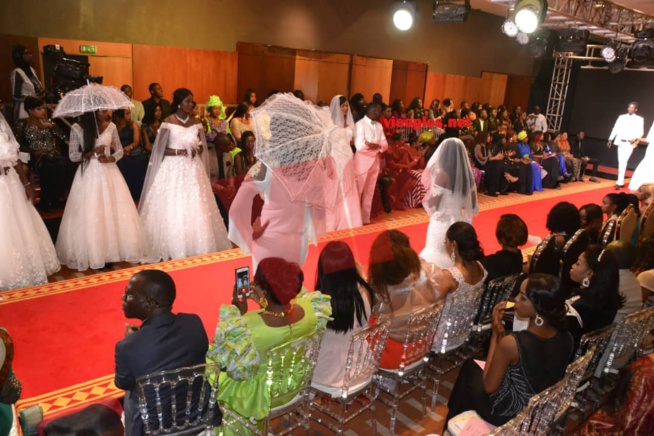 200 IMAGES MODE & MUSIQUE: Adja OMBELICO vient de réussir encore un exploit au Radisson pour la 4eme Éditions. 200 IMAGES MODE & MUSIQUE: Adja OMBELICO vient de réussir encore un exploit au Radisson pour la 4eme Éditions.