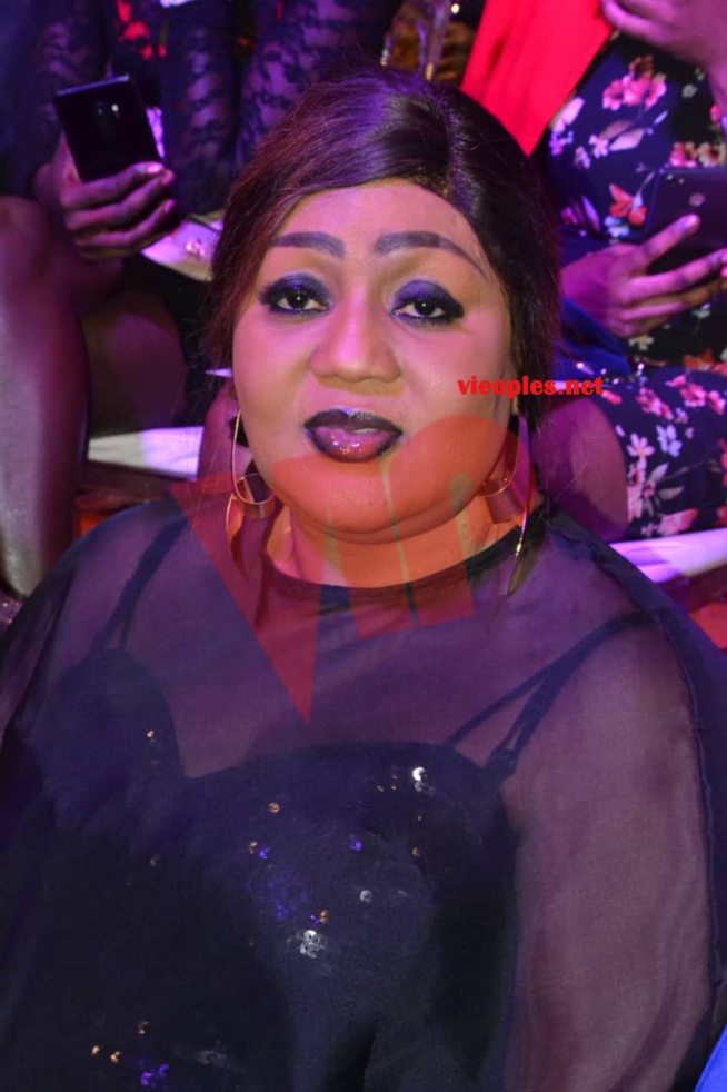 200 IMAGES MODE & MUSIQUE: Adja OMBELICO vient de réussir encore un exploit au Radisson pour la 4eme Éditions. 200 IMAGES MODE & MUSIQUE: Adja OMBELICO vient de réussir encore un exploit au Radisson pour la 4eme Éditions.