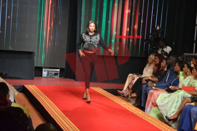 MODE & MUSIQUE: Admirez le défilé de la collection de MATA STYLE au Radisson. MODE & MUSIQUE: Admirez le défilé de la collection de MATA STYLE au Radisson.