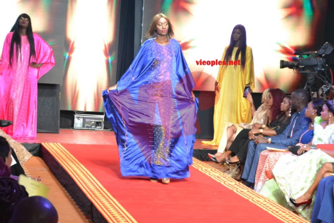 MODE & MUSIQUE: Admirez le défilé de la collection de MATA STYLE au Radisson. MODE & MUSIQUE: Admirez le défilé de la collection de MATA STYLE au Radisson.