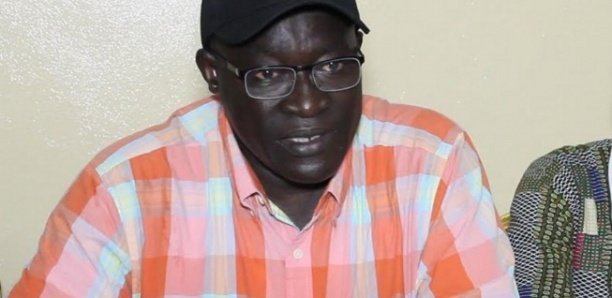 Mballo Dia Thiam sur les ponctions de salaires : "Le ministre se trompe de vis-Ã -vis. Nous ne reculerons pas Mballo Dia Thiam sur les ponctions de salaires : "Le ministre se trompe de vis-Ã -vis. Nous ne reculerons pas