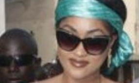 Sokhna Ndèye Mbacké : "Nous allons soutenir un candidat, lors de la présidentielle du 24 février 2019" Sokhna Ndèye Mbacké : "Nous allons soutenir un candidat, lors de la présidentielle du 24 février 2019"