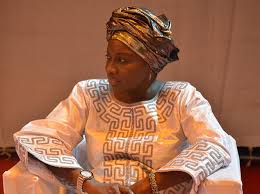 Aminata Touré : « Je ne suis pas au courant d’un tel coup de poing, ni d’un K.O"