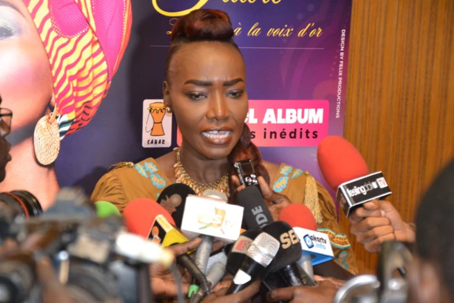 Coumba Gawlo Seck : « Politikou Sénégal, tek deal, saganté, woute xaaliss rek* » Coumba Gawlo Seck : « Politikou Sénégal, tek deal, saganté, woute xaaliss rek* »