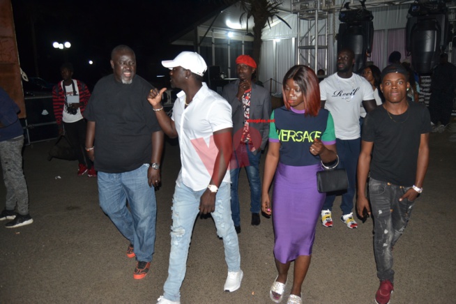 SARGAL MOR THIAM: Akon dans les derniers réglages au King Fhad Place pour la soirée de gala ce samedi 15 Décembre. SARGAL MOR THIAM: Akon dans les derniers réglages au King Fhad Place pour la soirée de gala ce samedi 15 Décembre.