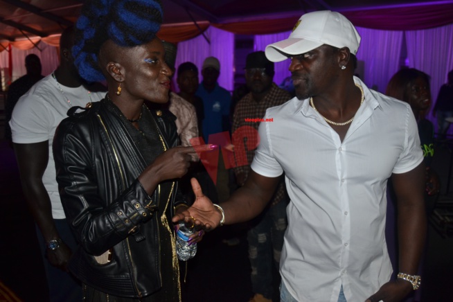 SARGAL MOR THIAM: Akon dans les derniers réglages au King Fhad Place pour la soirée de gala ce samedi 15 Décembre.