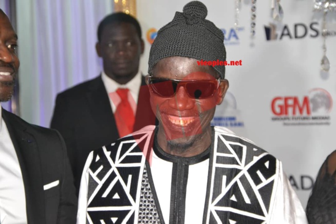 SARGAL MOR THIAM: Akon rend un vibrant hommage à son père au chapiteau du King Fahd; En images SARGAL MOR THIAM: Akon rend un vibrant hommage à son père au chapiteau du King Fahd; En images