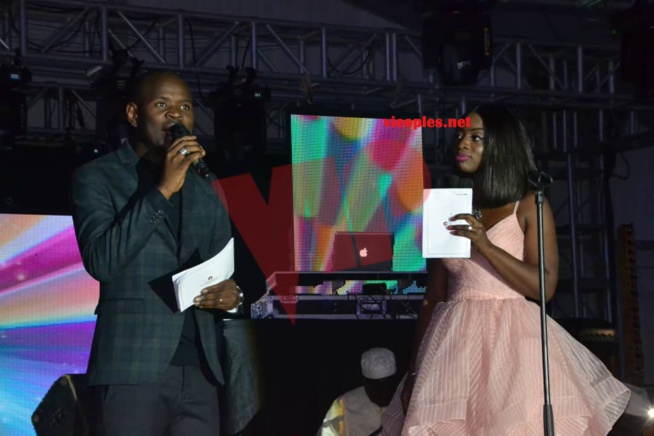 SARGAL MOR THIAM: Akon rend un vibrant hommage à son père au chapiteau du King Fahd; En images